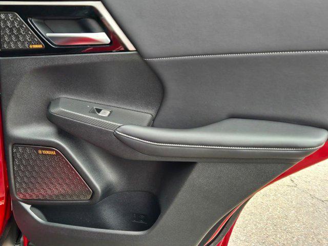 new 2025 Mitsubishi Outlander car, priced at $39,880
