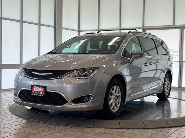 used 2020 Chrysler Pacifica car, priced at $15,990