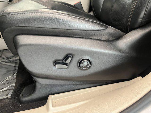 used 2020 Chrysler Pacifica car, priced at $15,990