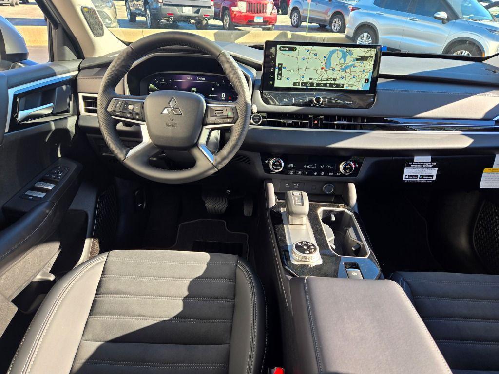 new 2025 Mitsubishi Outlander car, priced at $37,275