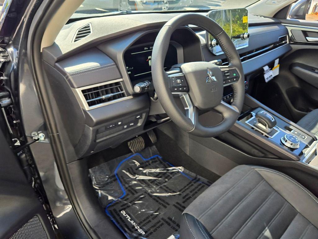 new 2025 Mitsubishi Outlander PHEV car, priced at $43,390