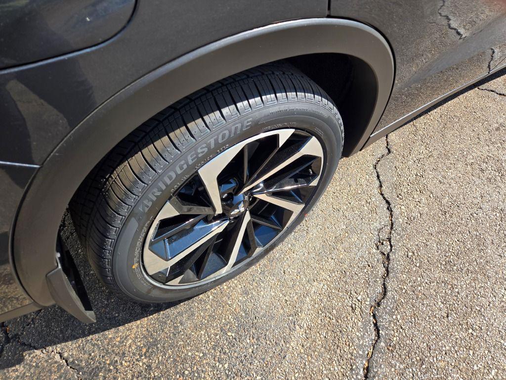 new 2025 Mitsubishi Outlander PHEV car, priced at $43,390