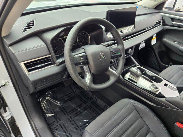 new 2025 Mitsubishi Outlander car, priced at $37,620