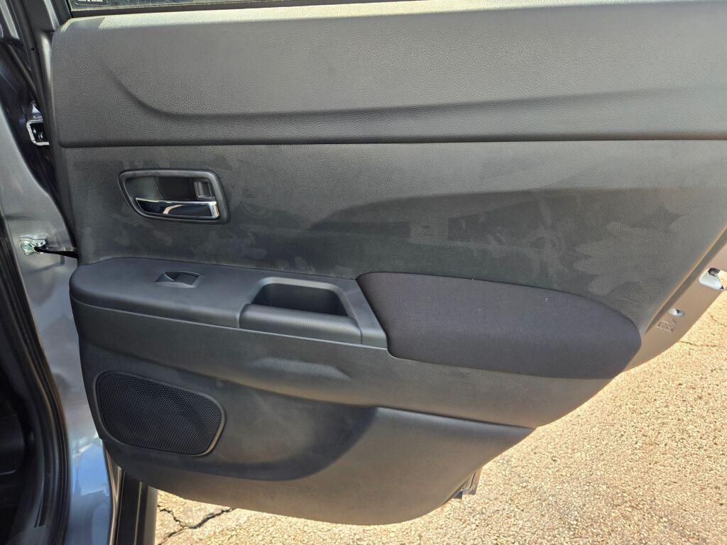 new 2025 Mitsubishi Outlander Sport car, priced at $28,086