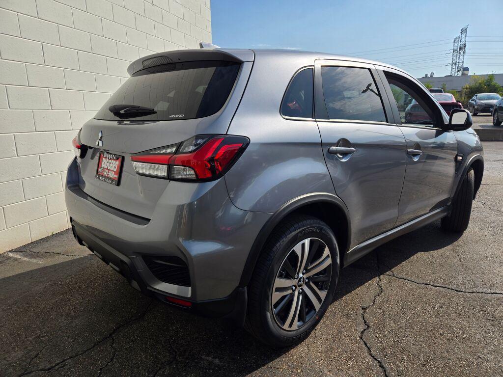 new 2025 Mitsubishi Outlander Sport car, priced at $28,086