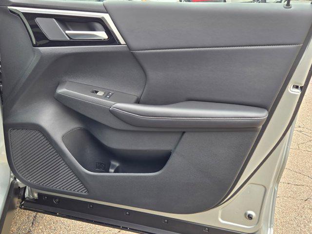 new 2025 Mitsubishi Outlander PHEV car, priced at $47,010