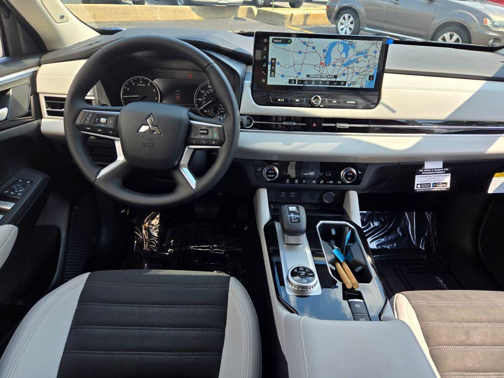 new 2025 Mitsubishi Outlander car, priced at $34,986
