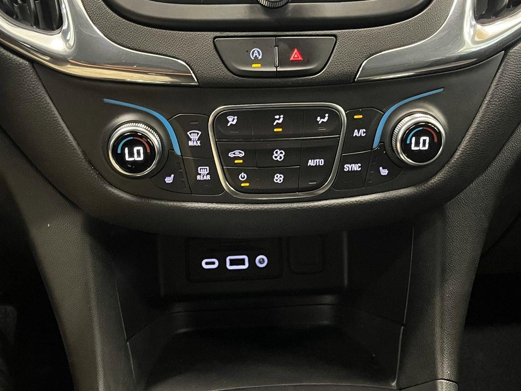 used 2022 Chevrolet Equinox car, priced at $21,990