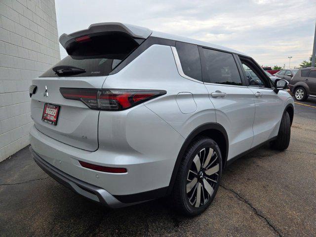 new 2025 Mitsubishi Outlander car, priced at $37,620