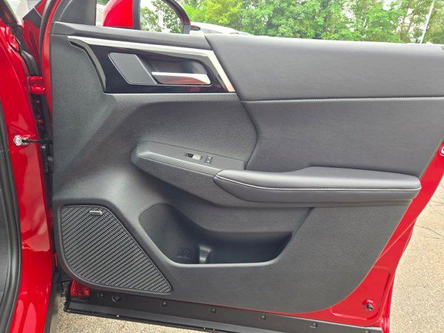 new 2025 Mitsubishi Outlander car, priced at $37,630