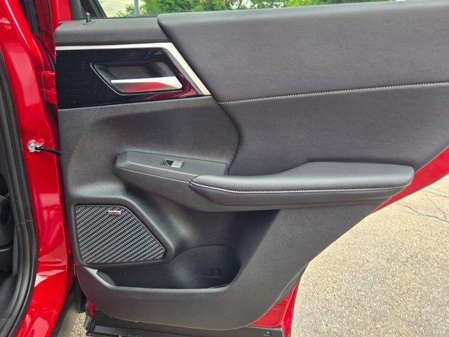 new 2025 Mitsubishi Outlander car, priced at $37,630