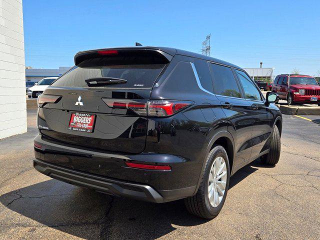 new 2025 Mitsubishi Outlander car, priced at $32,702