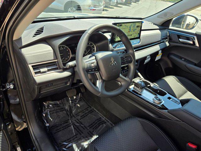new 2025 Mitsubishi Outlander car, priced at $32,702