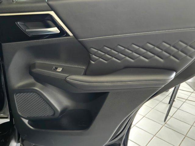 new 2025 Mitsubishi Outlander PHEV car, priced at $50,810