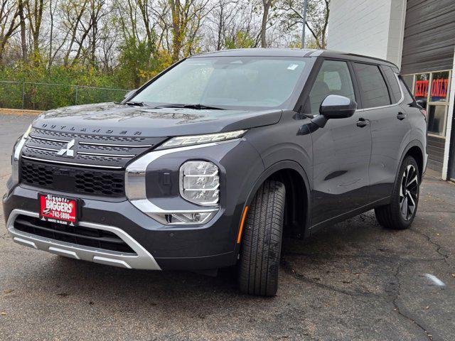 new 2024 Mitsubishi Outlander car, priced at $36,822