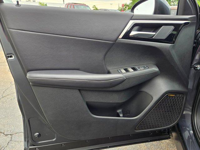 new 2025 Mitsubishi Outlander car, priced at $41,200