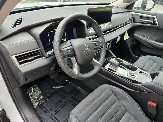 new 2025 Mitsubishi Outlander car, priced at $41,795