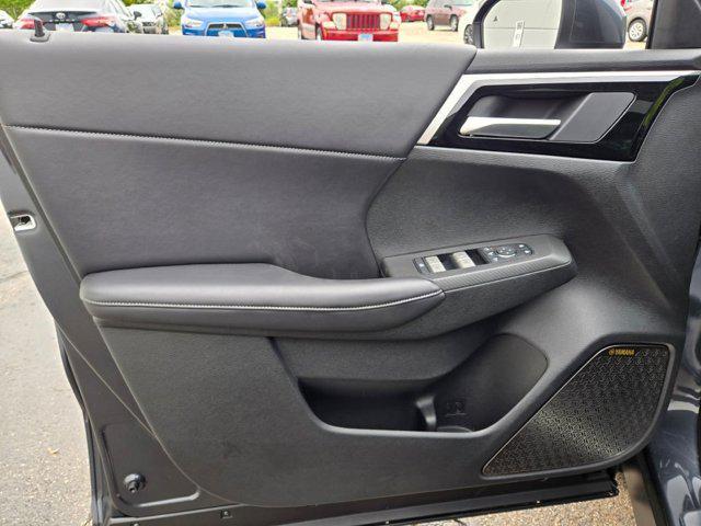 new 2025 Mitsubishi Outlander car, priced at $41,100