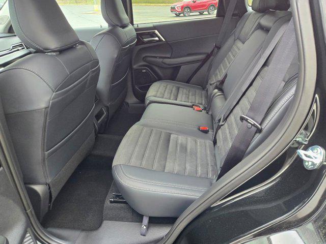 new 2025 Mitsubishi Outlander car, priced at $36,130