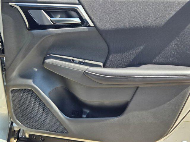 new 2025 Mitsubishi Outlander PHEV car, priced at $42,356