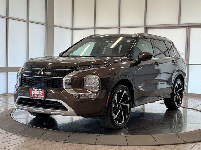 used 2022 Mitsubishi Outlander car, priced at $26,740
