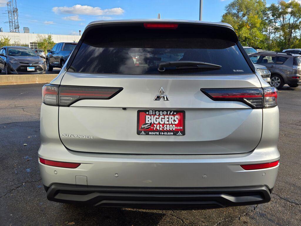 new 2025 Mitsubishi Outlander car, priced at $32,009