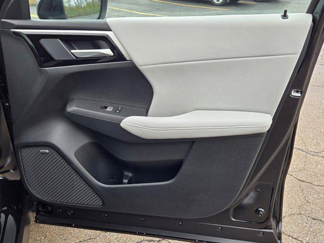new 2025 Mitsubishi Outlander car, priced at $36,680
