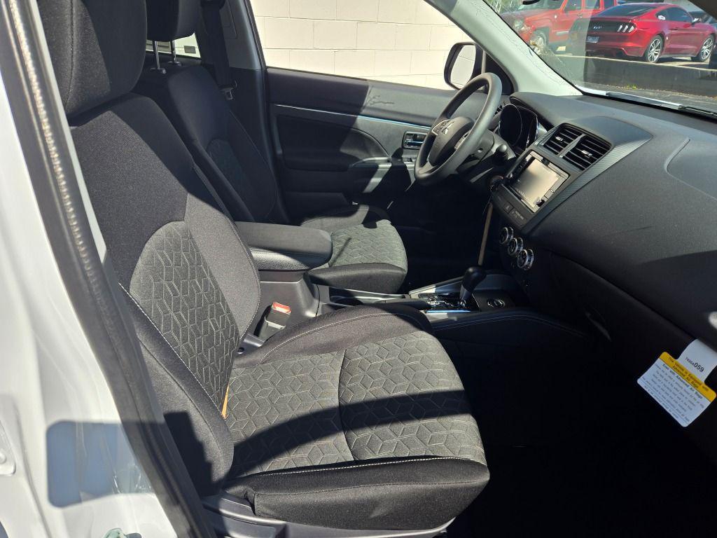 new 2025 Mitsubishi Outlander Sport car, priced at $28,033