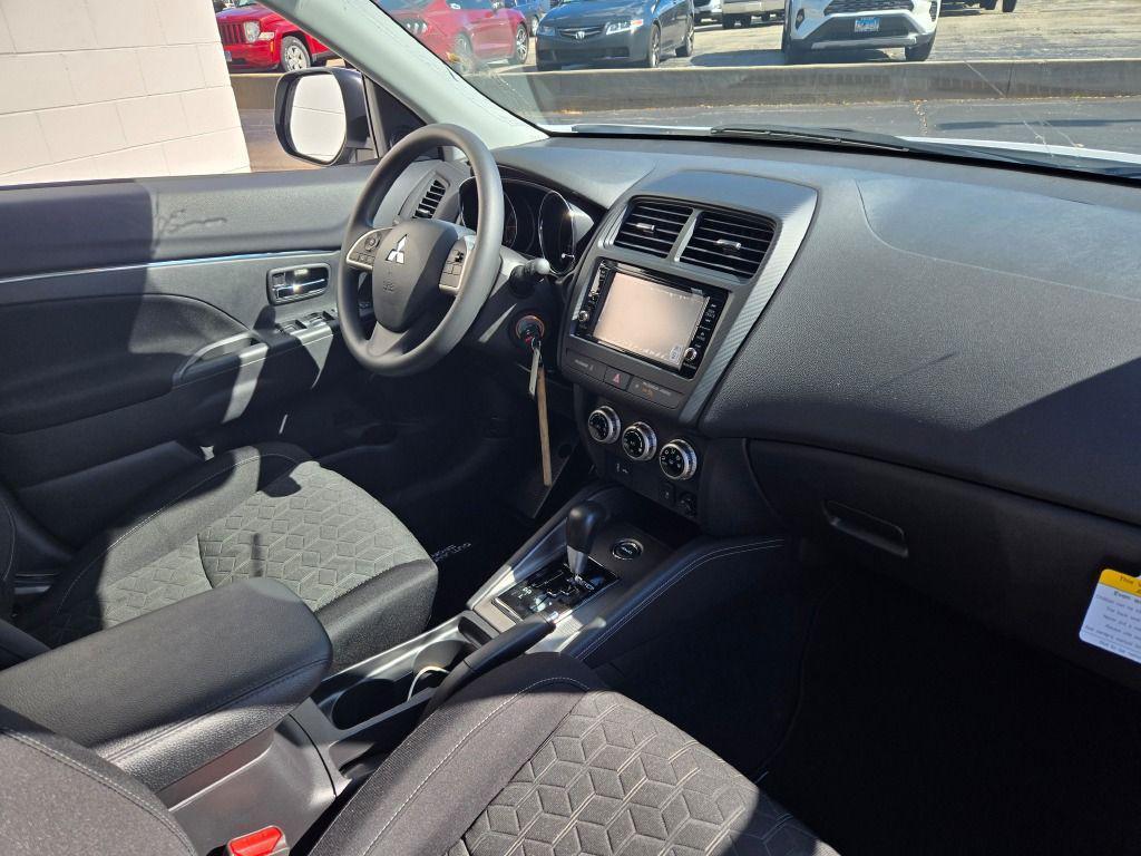 new 2025 Mitsubishi Outlander Sport car, priced at $28,033