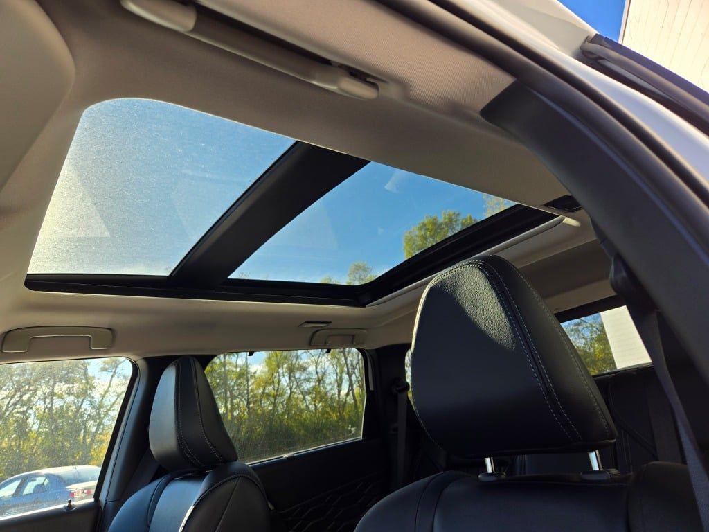 new 2025 Mitsubishi Outlander car, priced at $38,880