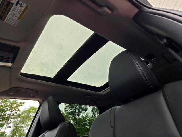 new 2025 Mitsubishi Outlander car, priced at $42,780