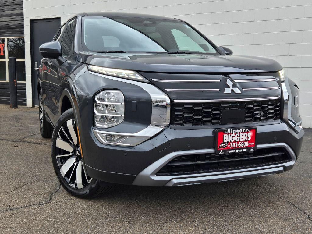 new 2025 Mitsubishi Outlander car, priced at $36,106