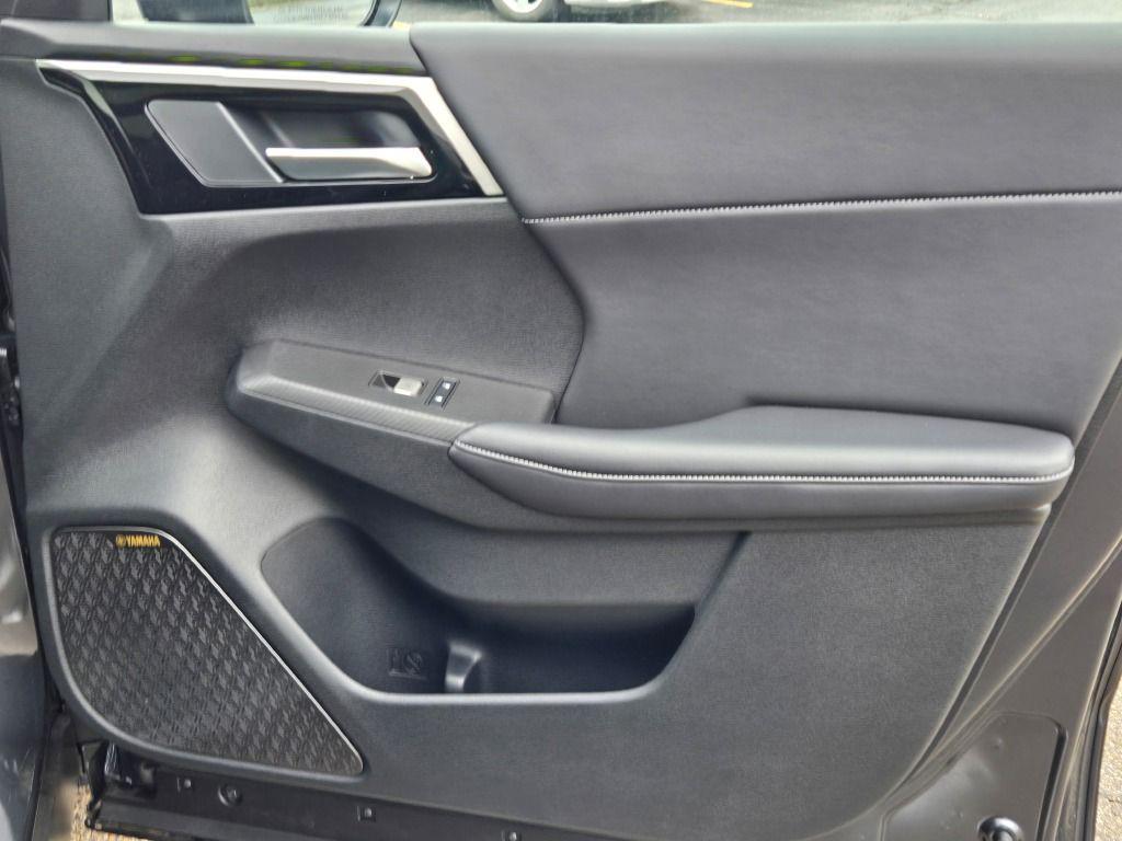 new 2025 Mitsubishi Outlander car, priced at $36,106