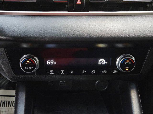 used 2024 Mitsubishi Outlander car, priced at $25,880