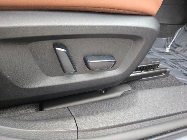 new 2025 Mitsubishi Outlander car, priced at $43,862