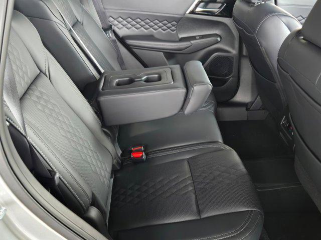 new 2025 Mitsubishi Outlander PHEV car, priced at $50,528