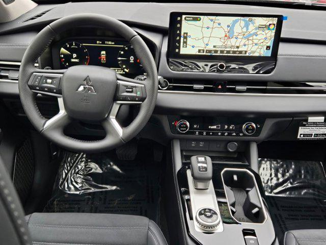 new 2025 Mitsubishi Outlander car, priced at $39,285