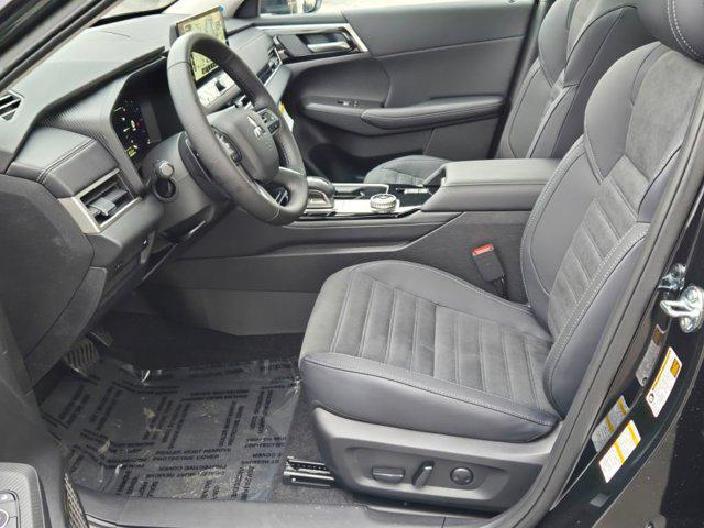 new 2025 Mitsubishi Outlander car, priced at $39,285