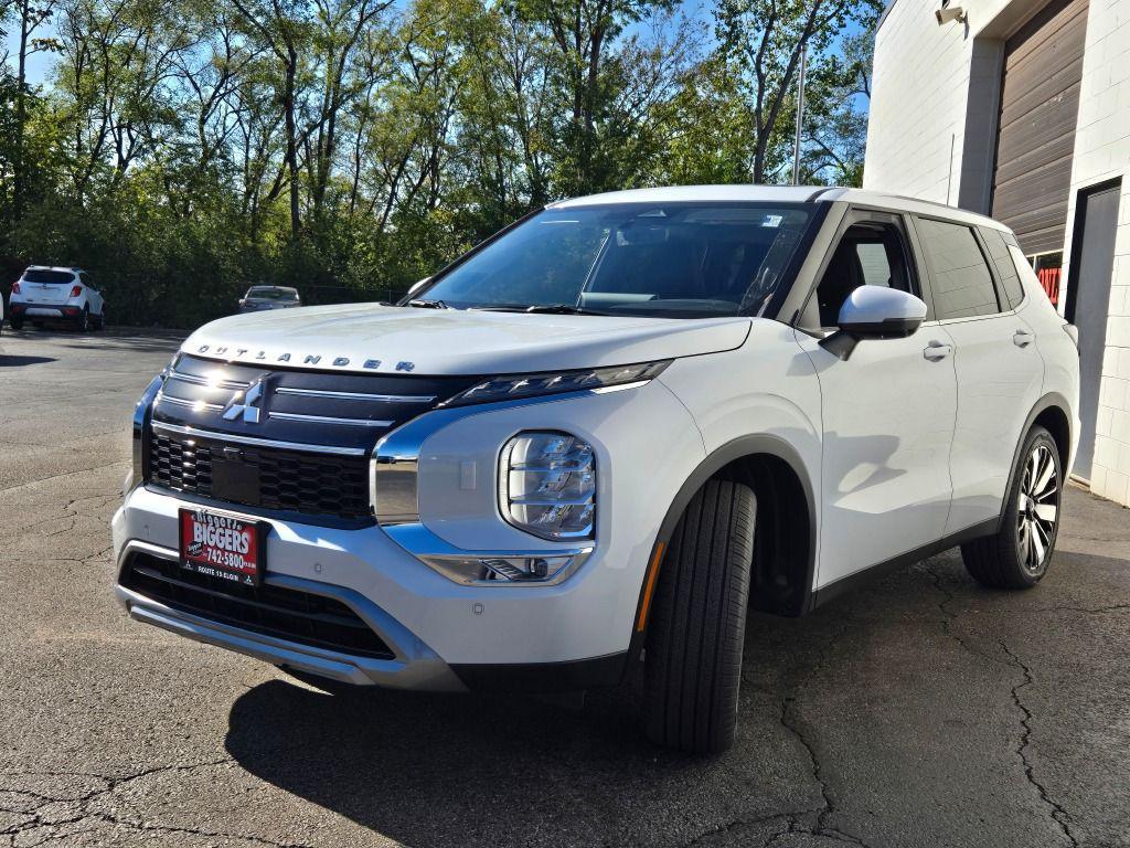 new 2025 Mitsubishi Outlander car, priced at $36,852