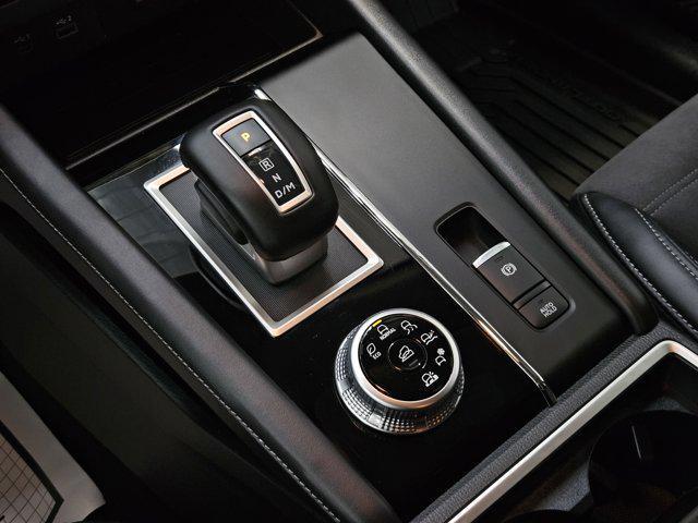used 2024 Mitsubishi Outlander car, priced at $28,870