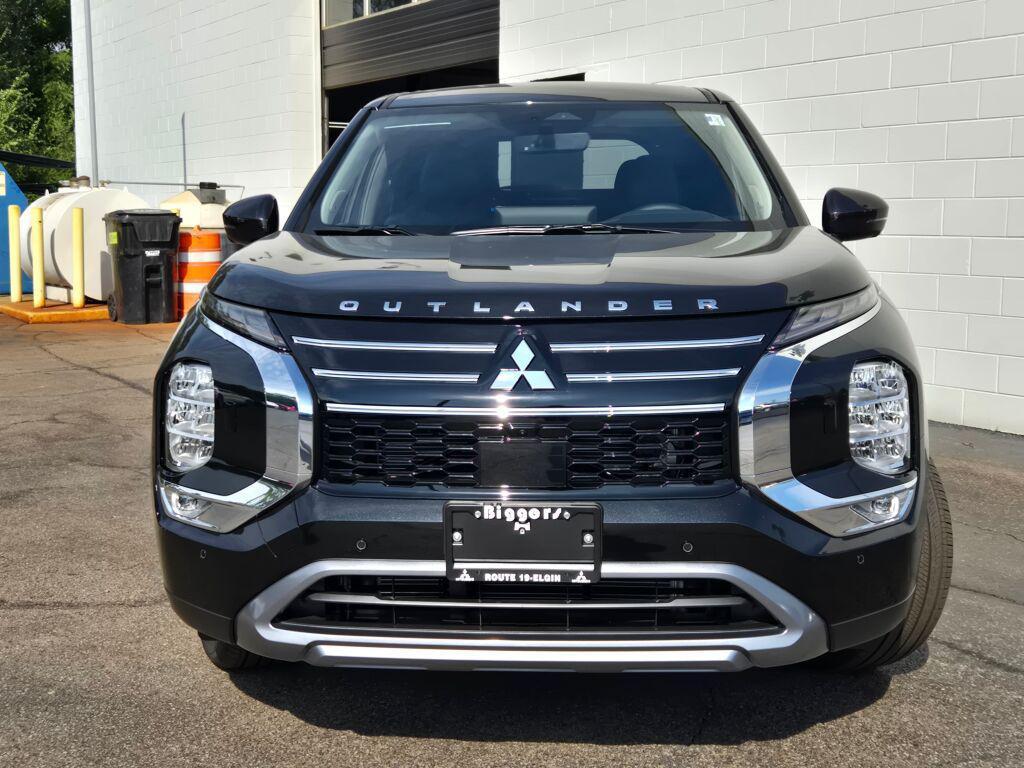 new 2025 Mitsubishi Outlander car, priced at $35,394