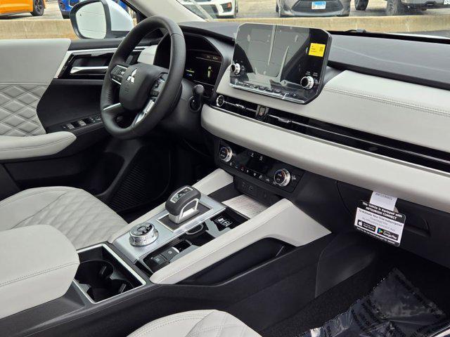 new 2025 Mitsubishi Outlander PHEV car, priced at $48,405