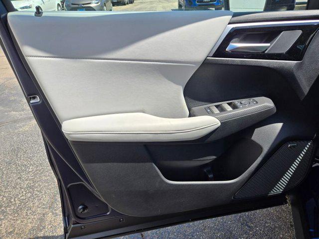 new 2025 Mitsubishi Outlander car, priced at $36,085