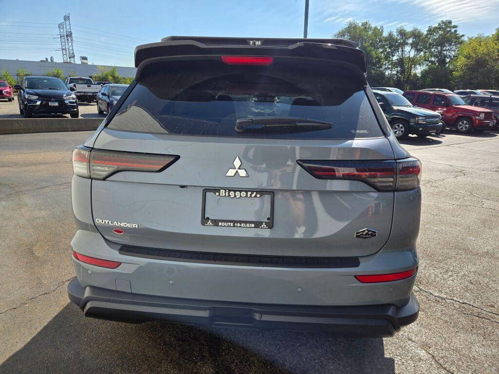 new 2025 Mitsubishi Outlander car, priced at $40,792