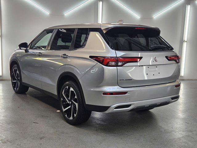 used 2022 Mitsubishi Outlander car, priced at $27,960