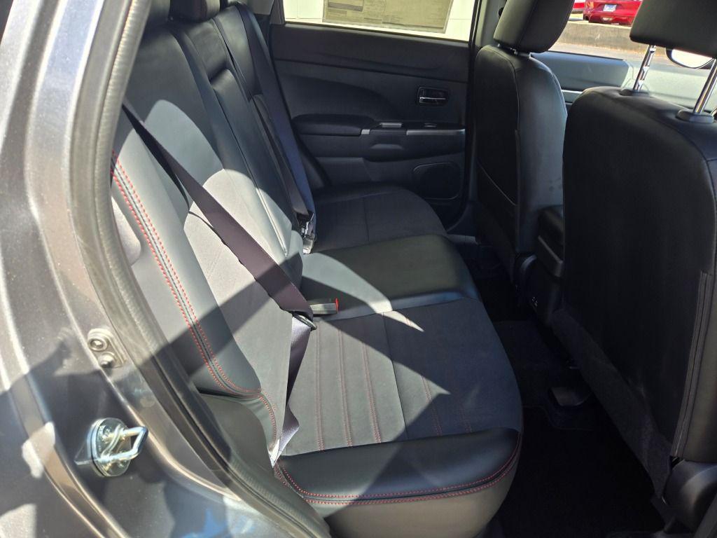 new 2025 Mitsubishi Outlander Sport car, priced at $30,046