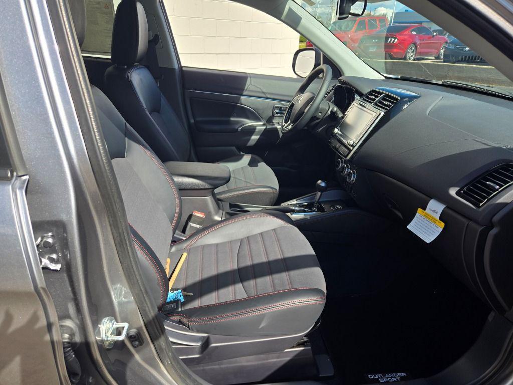 new 2025 Mitsubishi Outlander Sport car, priced at $30,046