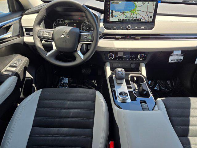 new 2025 Mitsubishi Outlander car, priced at $35,855
