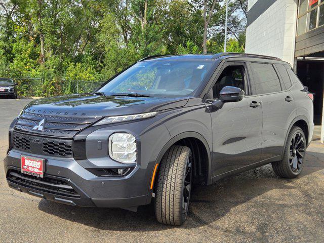 new 2024 Mitsubishi Outlander car, priced at $41,505