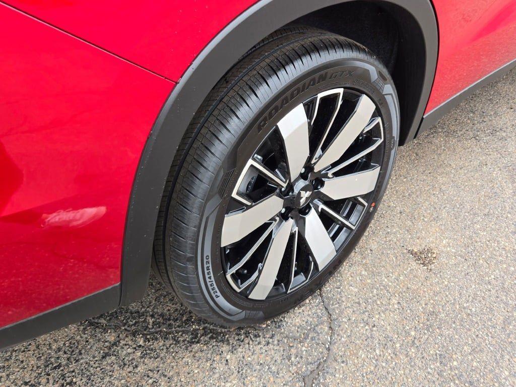 new 2025 Mitsubishi Outlander car, priced at $36,184